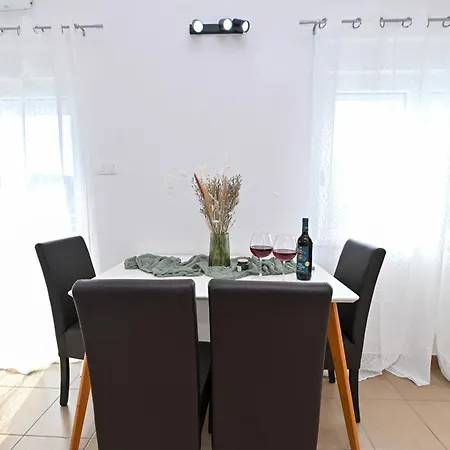 Apartmani Sukosan * Sukosan