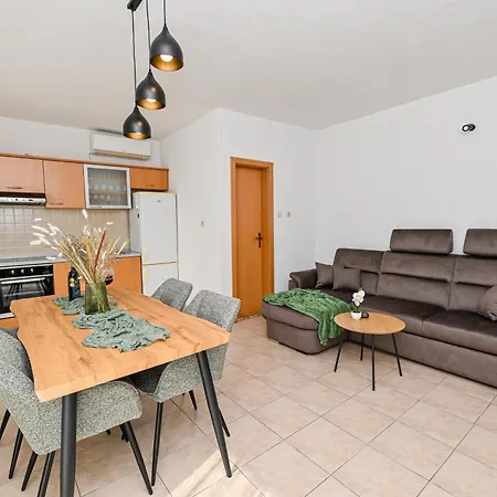 Apartmani Sukosan Sukosan