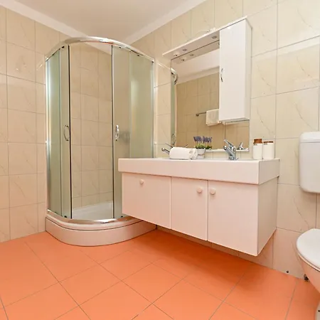 Apartmani Sukosan * Sukosan