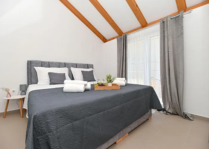 Apartmani Sukosan アパート Sukošan