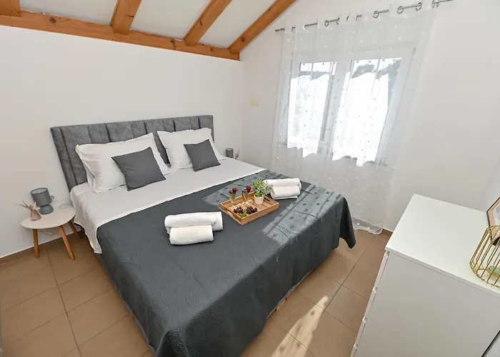 Apartmani Sukosan *