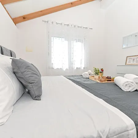 Daire Apartmani Sukosan