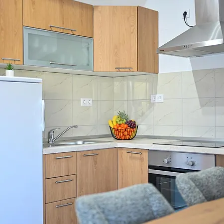 Apartmani Sukosan *